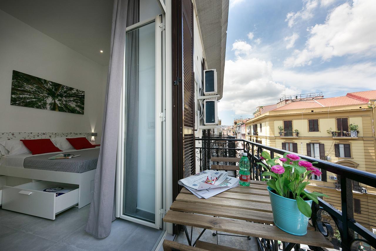 President Suites Naples Exterior photo