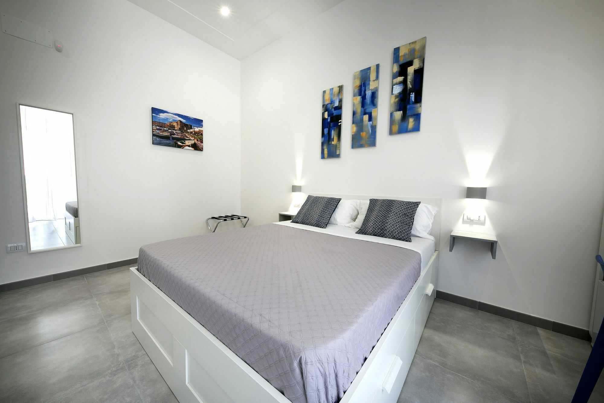 President Suites Naples Exterior photo